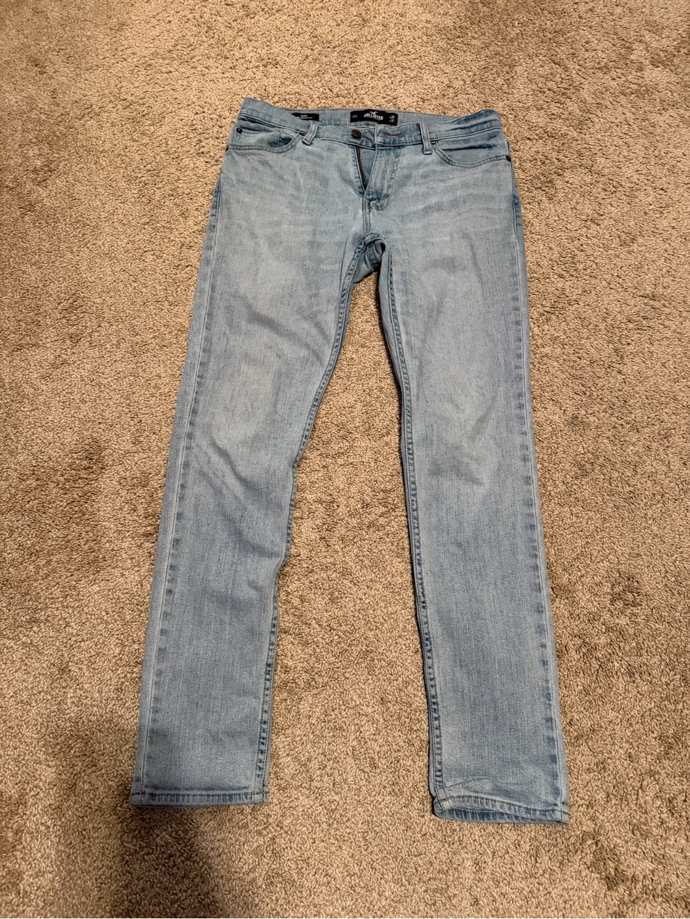 Hollister Light Wash Skinny Jeans - Men's